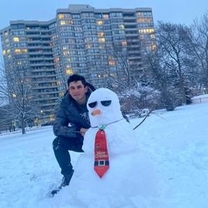 Meet your Posher, Adolfo